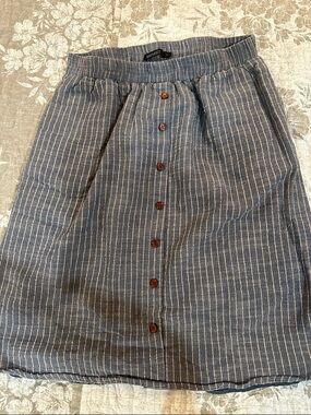 Blue and tan Pinstripe Button-Front Midi Skirt